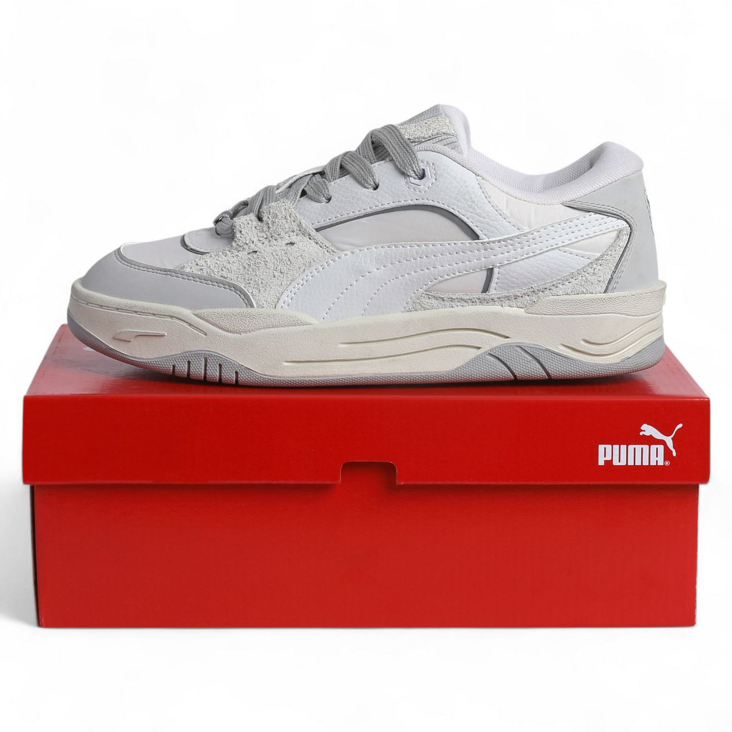 PUMA 180 – Retro Vibes with Modern Comfort - UM - in Grey