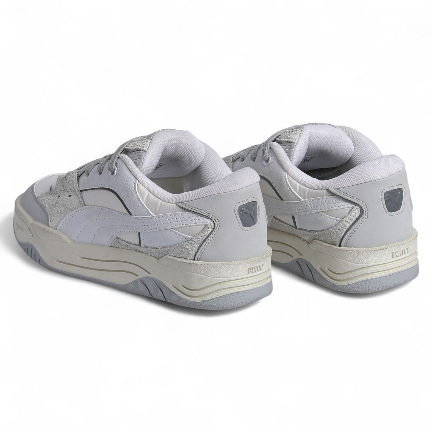 PUMA 180 – Retro Vibes with Modern Comfort - UM - in Grey
