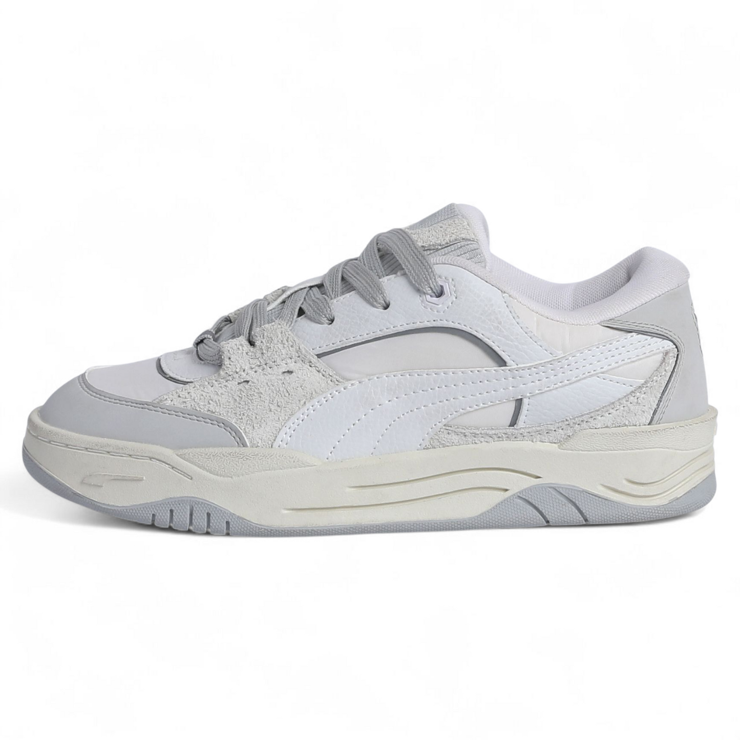 PUMA 180 – Retro Vibes with Modern Comfort - UM - in Grey