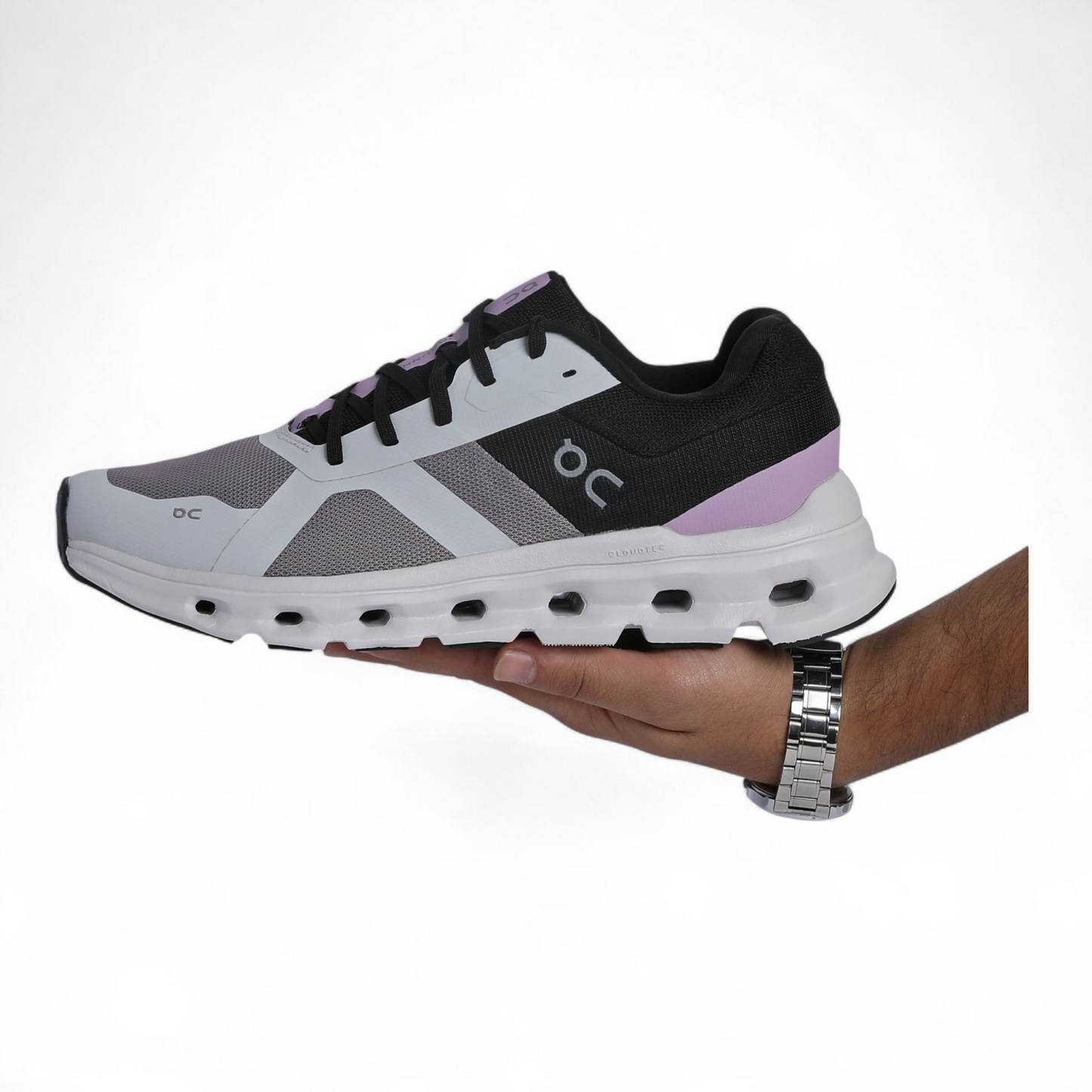 On Running Cloudrunner QC-64- in Black×purble