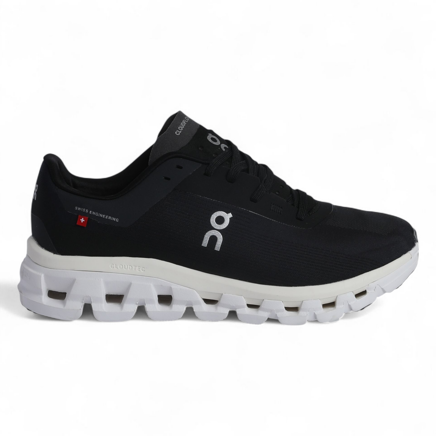 On Running Cloudflow 4 - QC-42 - in Black