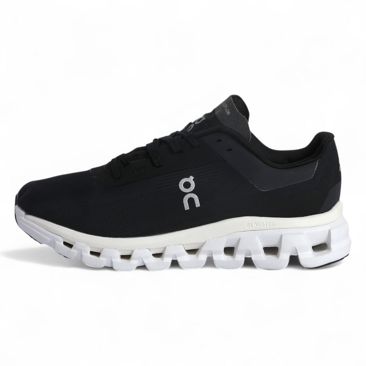 On Running Cloudflow 4 - QC-42 - in Black