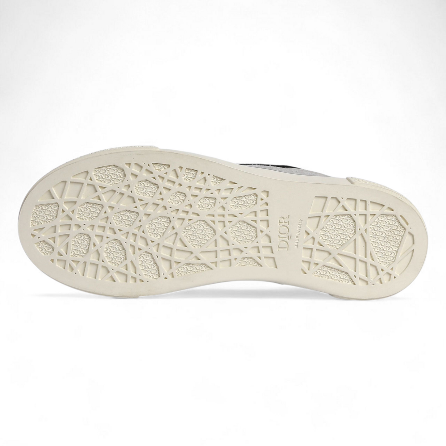 DIOR B33 – Luxury Meets Timeless Street Style OR - in Black