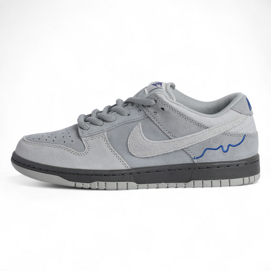 Nike SB Dunk Low Pro “London” – A Tribute to the City Streets - SB-110- in Light grey