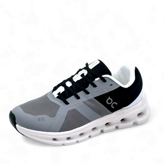 On Running Cloudrunner QC-72- in light gray