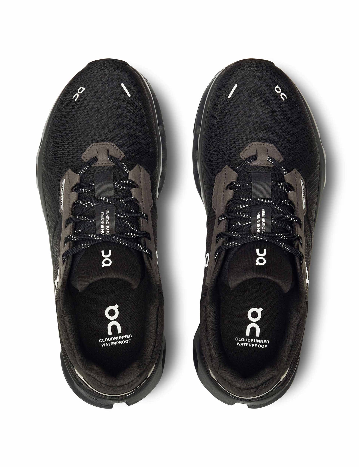 On Running Cloudrunner 2 QC-66- in Black