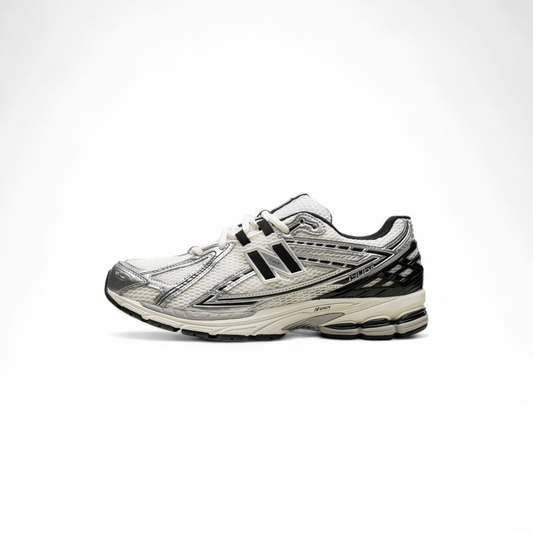 New Balance 1906 – Retro-Inspired Style Meets Modern Comfort 1906  - in White